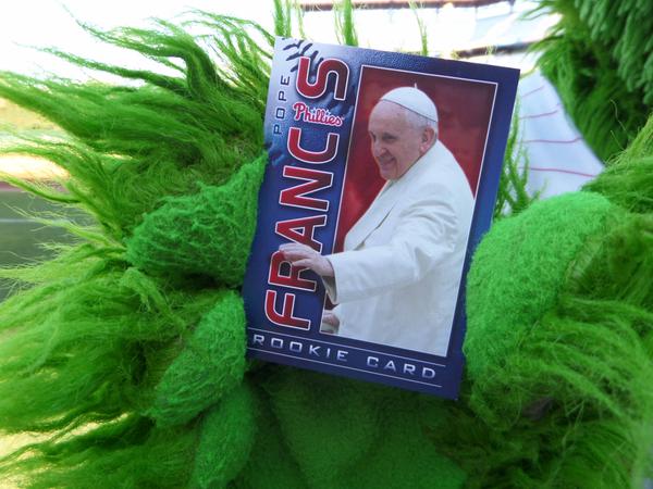 2015 Philadelphia Phillies Pope Francis Baseball Card
