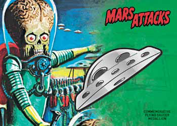 2017 Topps Mars Attacks The Revenge Medallion Card Saucer