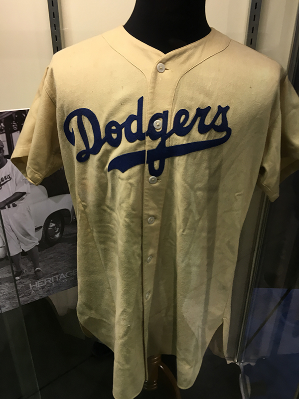 buy jackie robinson jersey