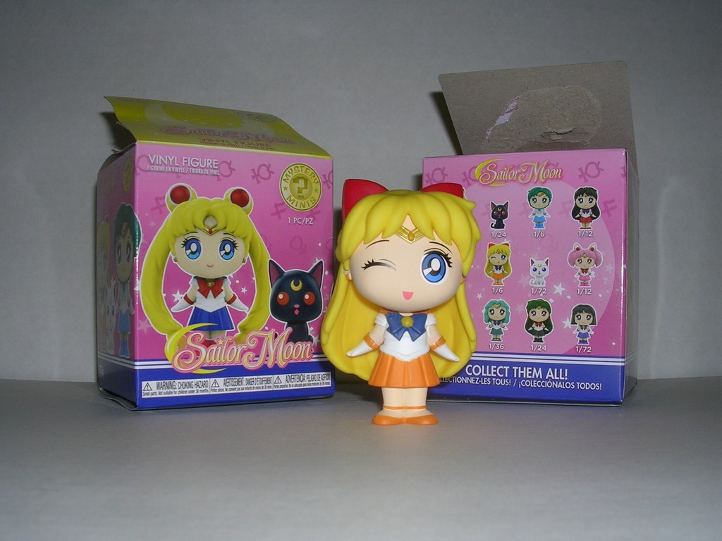 Sailor moon funko sales mini