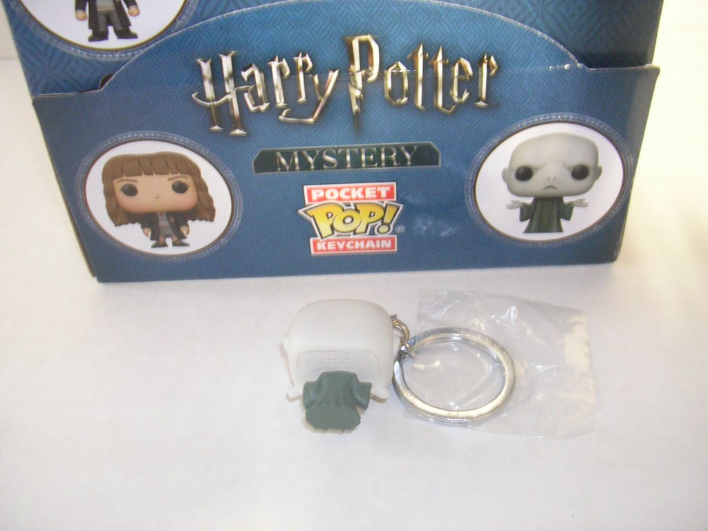 harry potter mystery funko pop keychain