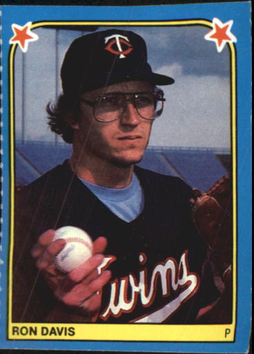 B1255- 1983 Fleer Stickers Baseball Card #s 1-200 -You Pick- 15+ FREE US SHIP - Picture 160 of 231