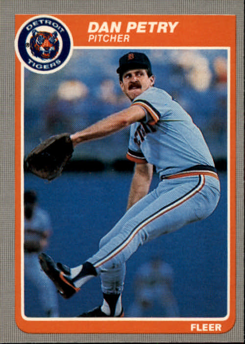 1985 Fleer Baseball Card Pick 1-376 - Picture 26 of 481