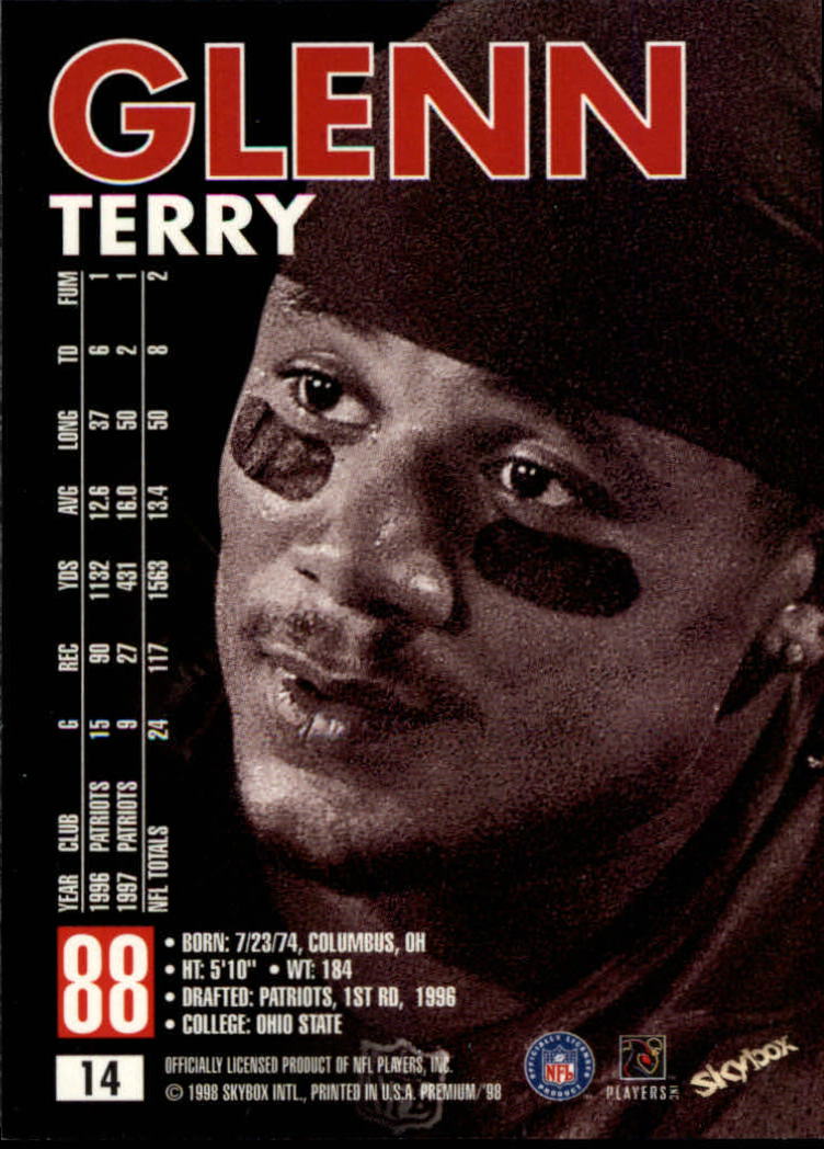 1998 SkyBox Premium Football Card Pick - Picture 29 of 426