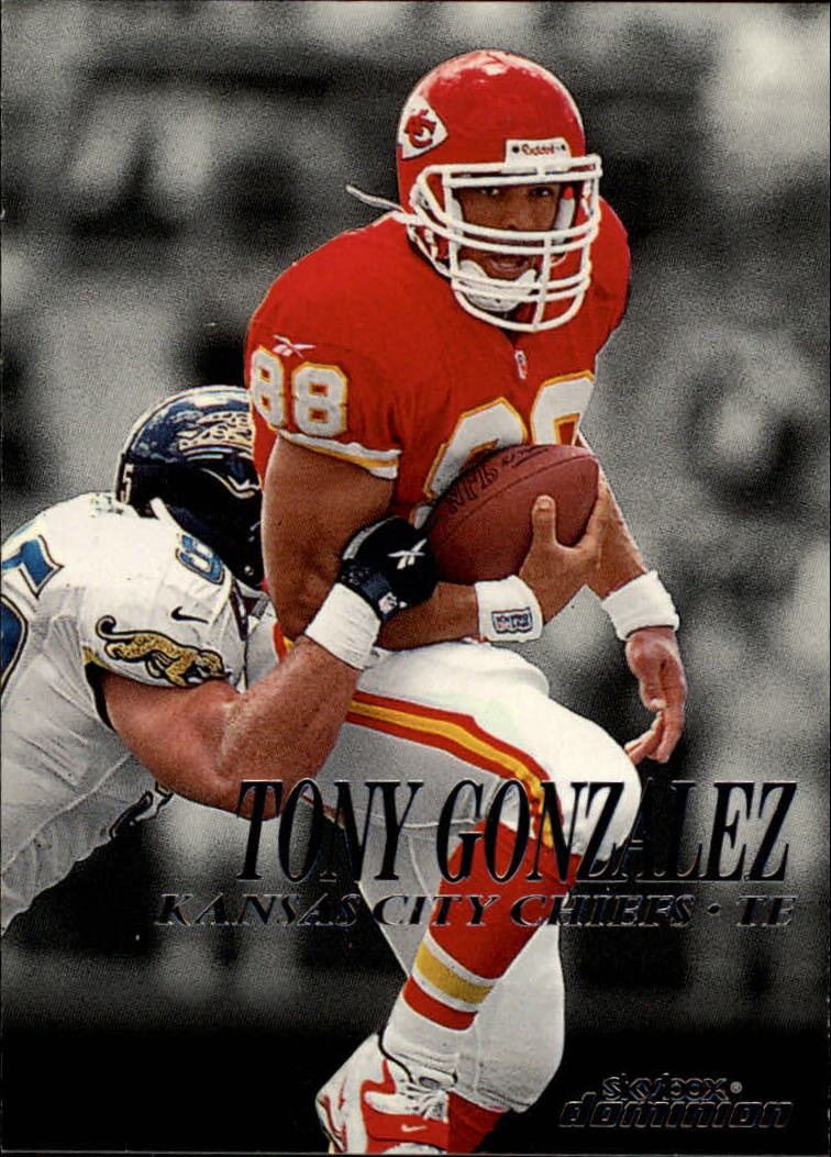 1999 SkyBox Dominion Football Card Pick