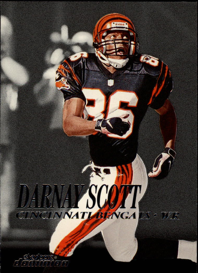 1999 SkyBox Dominion Football Card Pick