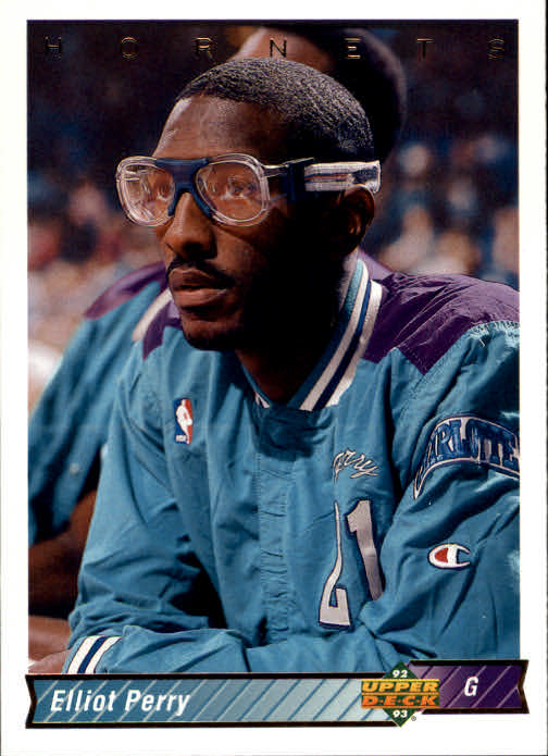 1992-93 choix de cartes basketball pont supérieur 96-264 - Photo 328 sur 339