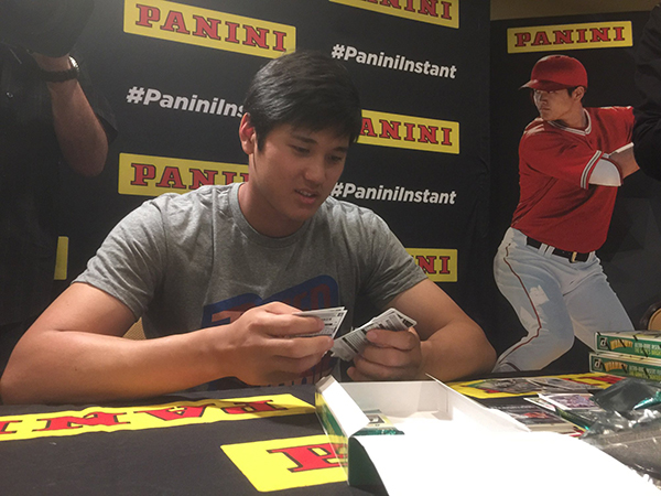 Shohei Ohtani Talks Baseball Cards, Autographs, Pitching to Ichiro