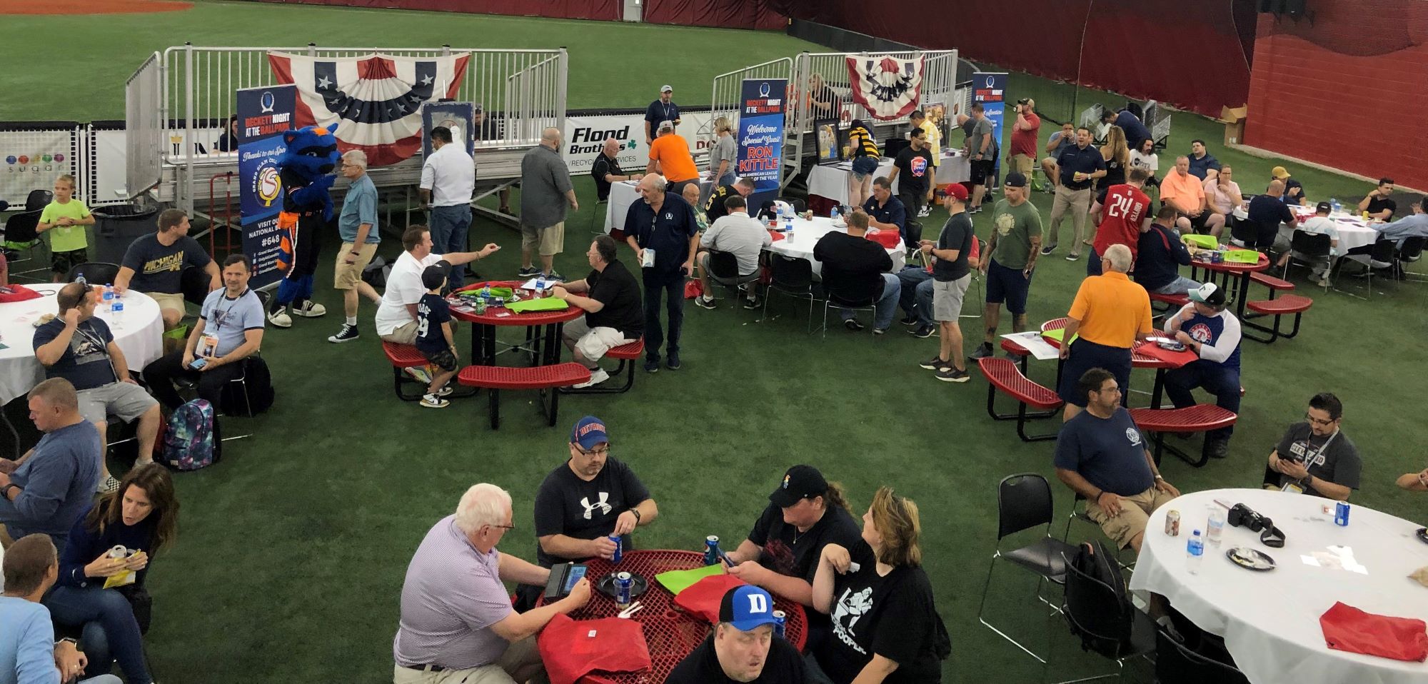 Ron Kittle Enjoys Being Part of the Hobby - Beckett News