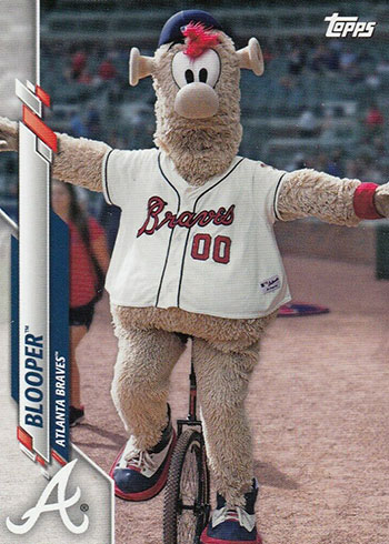 Atlanta Braves mascot Blooper continues to prank San Diego's Manny