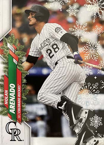 MIKE TROUT - 2020 TOPPS HOLIDAY PHOTO VARIATION #HW123 /GARLAND IN  BACKGROUND