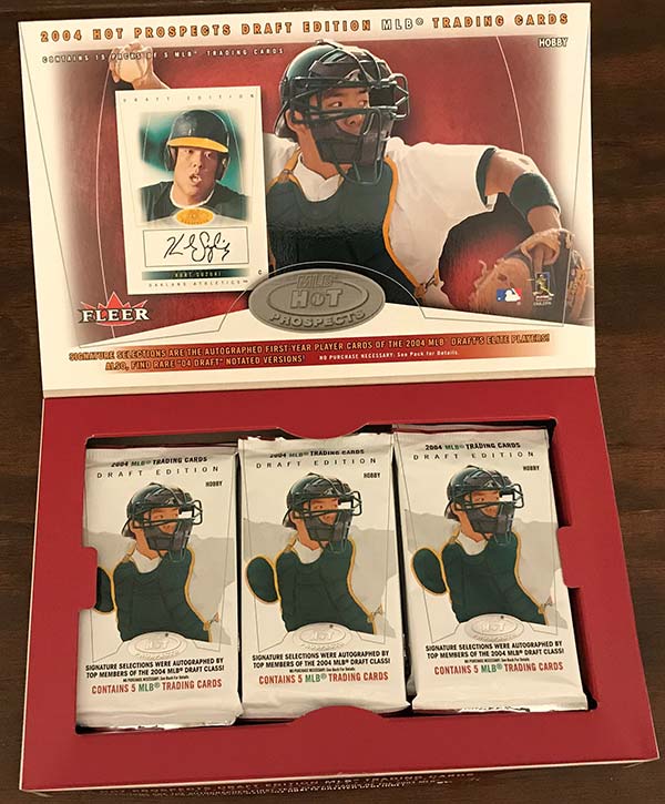 Dontrelle Willis 2004 Fleer Game Worn Jersey Card