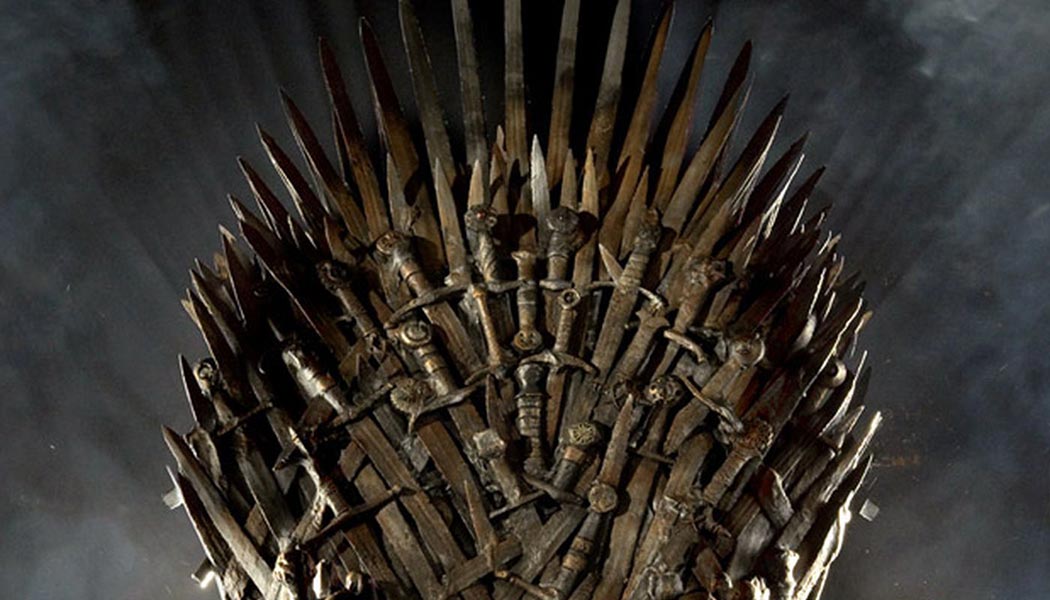 Bạn yêu thích Game of Thrones? Hãy chờ đón bộ sưu tập chi tiết 2021 Rittenhouse Game of Thrones Iron Anniversary Series