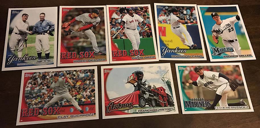 JUN108074 - TOPPS 2010 BASEBALL UPDATE JUMBO T/C BOX - Previews World