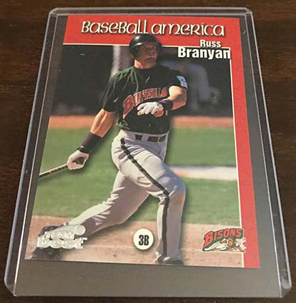 Bruce Chen autographed Baseball Card (Atlanta Braves) 1999 Fleer