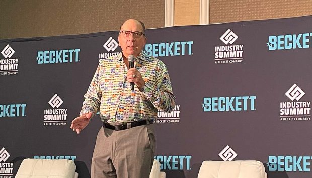 Mike Singletary Kicks Off 2020 Industry Summit - Beckett News