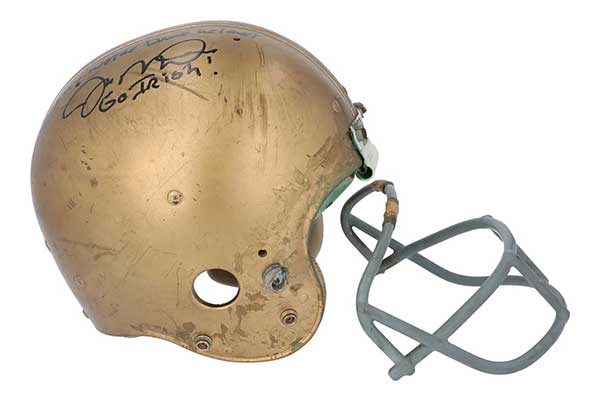 Joe Montana's Personal Memorabilia Heading to Auction